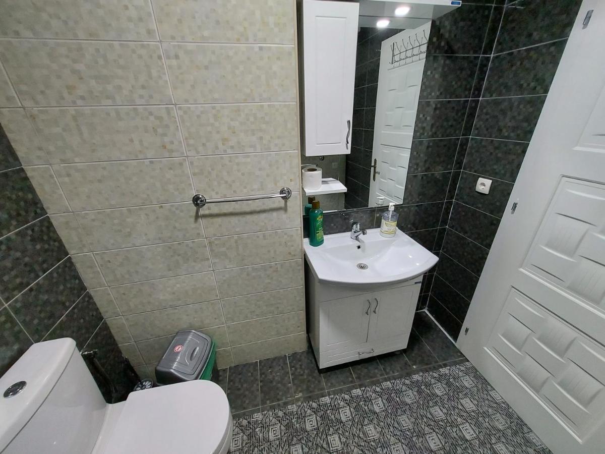 Unique Apartmens City Center Бітола Екстер'єр фото