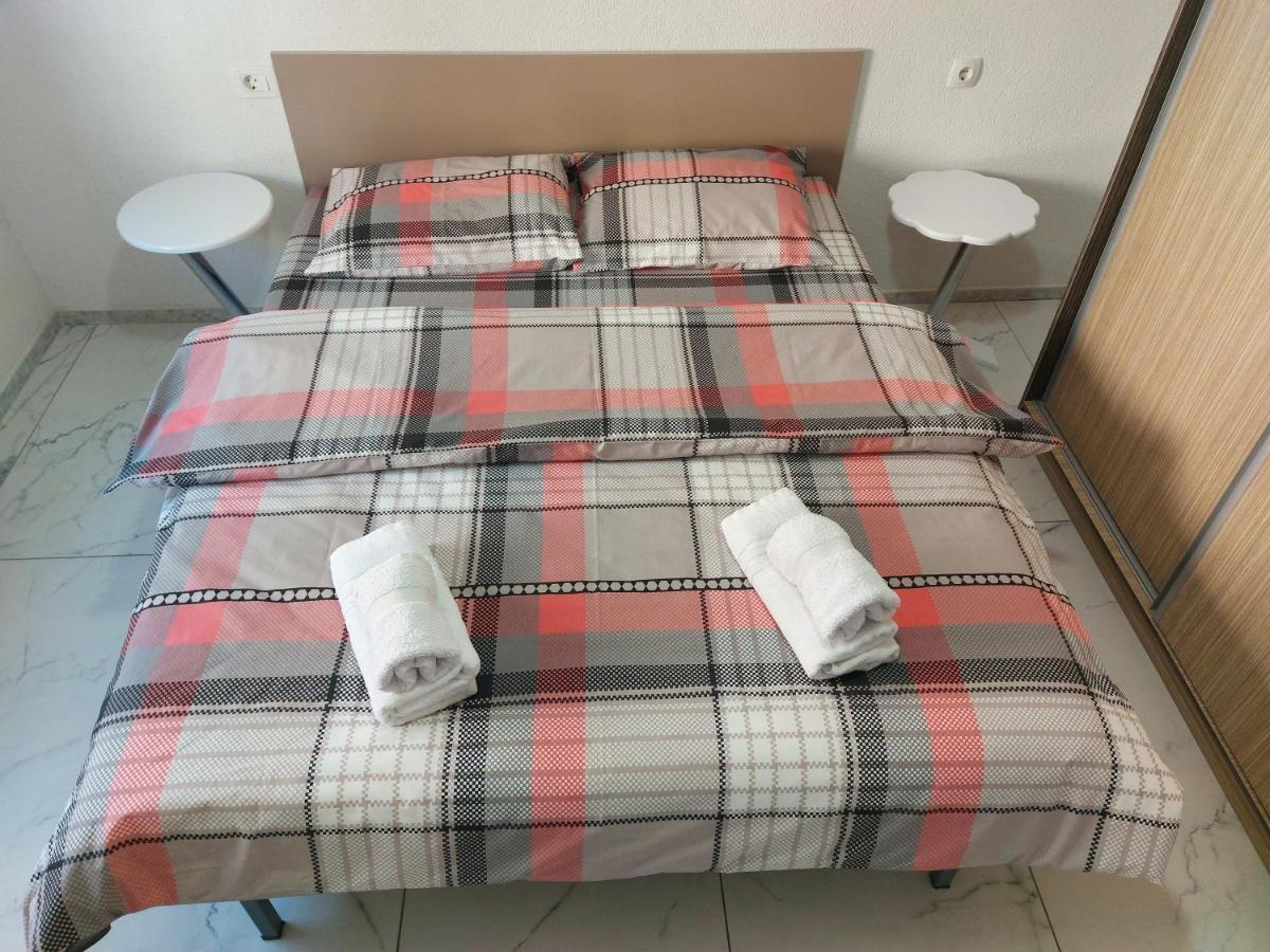 Unique Apartmens City Center Бітола Екстер'єр фото